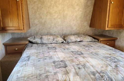 Curtis Township Casa | Rustic camping with a twist on beautiful northlake all sports lake