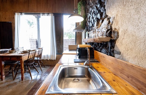 Riudarenes Apartamento | Rustic Charm in Riudarenes