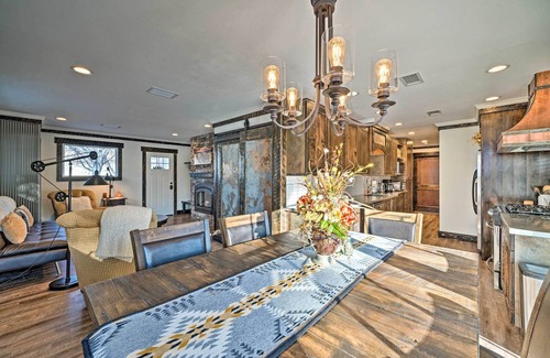 Manhattan Apartamento | ¡NUEVO! Mindful Manhattan Apartment: ¡20 millas a MSU!