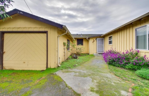 Smith River Casa | Rustic Coastal Smith River Cottage with Ocean Views!