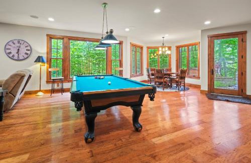 Lincoln Casa | Rustic & Comfy Retreat Elevator - Hot Tub - Games