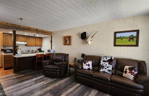 River Ranch Condominio | Rustic Country Living at River Ranch Sleeps 6! 102