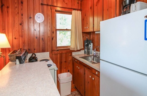 Holmes Beach Cabaña | Anna Maria Cottage histórico frente a la playa (Duplex)