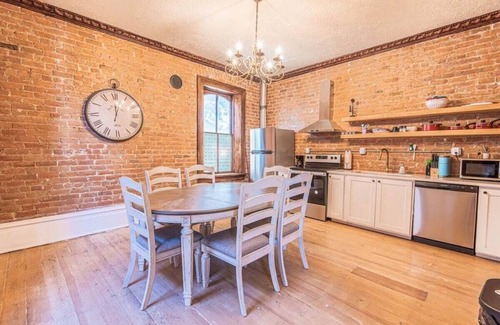Ogden Casa | Rustic Downtown Retreat – Cozy Beds & Central Loc