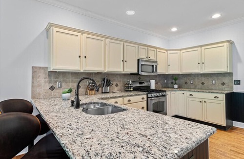 Pinehurst Casa | Rustic Escape w/ Game Room & Modern Amenities