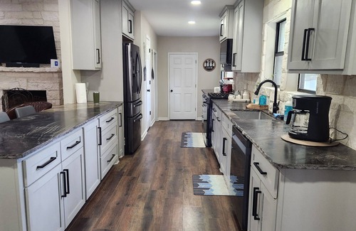 Cleveland Otro | Rustic Farm Houses with pool in 15 acre bliss ranch