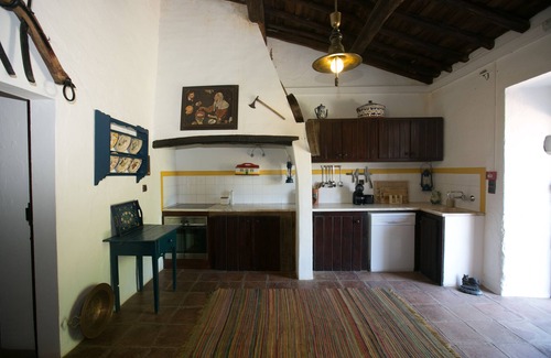 Sousel Cabaña | Casa rústica, capacidad para 12 personas, piscina biológica y paisajes