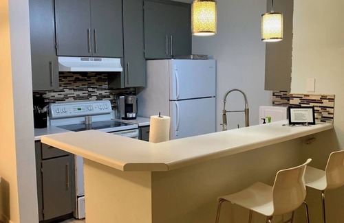 Woodland Springs Condominio | Rustic Farmhouse Old Town Condo w/Patio & Pool