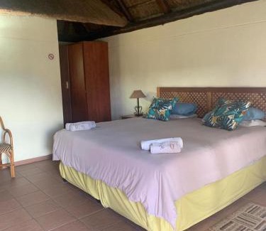Emalahleni Cabina | Rustic Fields Lodge & Venue