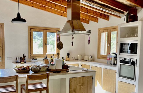 Selva Cabaña | Finca Rústica con Piscina en la Tramontana