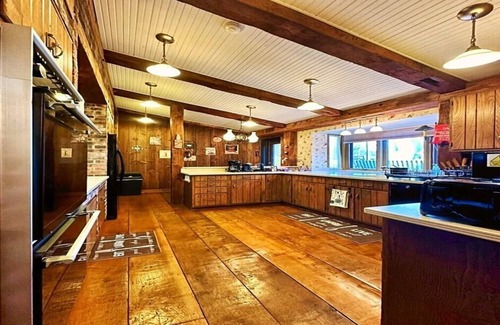 Michigan City Casa | Rustic Getaway by Lake Michigan!