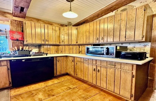 Michigan City Casa | Rustic Getaway by Lake Michigan!