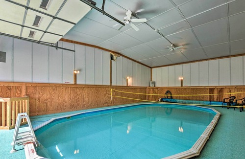 Rural Retreat Casa | Rustic Getaway w/ Indoor Pool, Fire Pit & Backyard