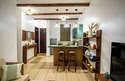Entebbe Casa | Rustic Haven Lakeside Condo