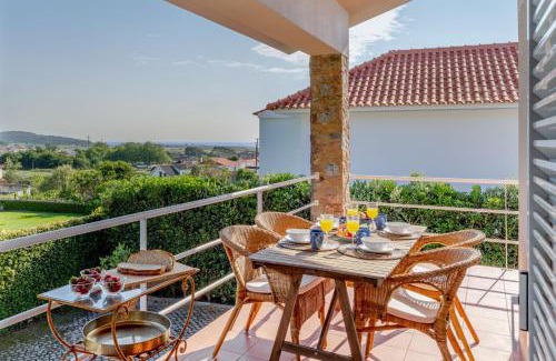 Afife Casa | Rustic Haven Lodge with pool