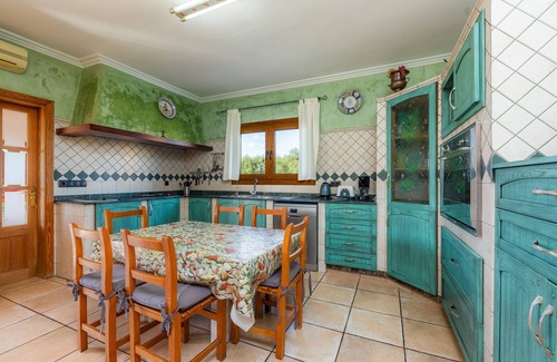 Portocolom Casa | Casa de vacaciones rústica "Los Tres Soles" con piscina, terrazas y Wi-Fi