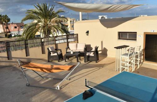 Xylofagou Villa | Rustic House