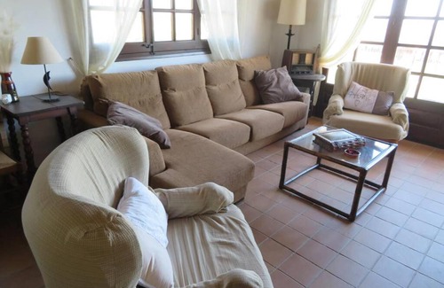 Fontanilles Casa | Rustic house in Gualta.