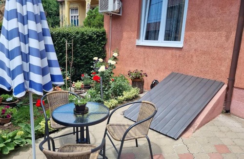 Vranje Apartamento | Rustic House