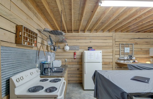 Winona Apartamento | Rustic Huntsville Studio: ATV Authorized Route