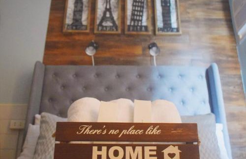 Phil-Am Apartamento | Rustic Industrial theme in front of Trinoma
