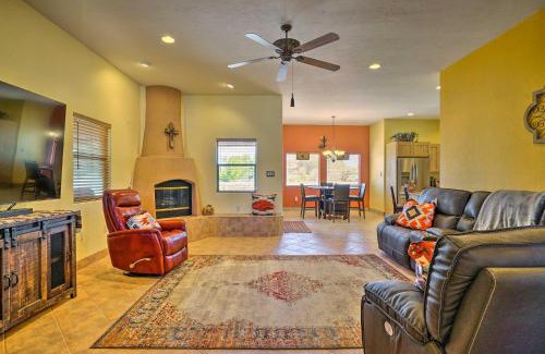 Mesilla Park Casa | Rustic Las Cruces Escape - 2 Mi to NMSU!