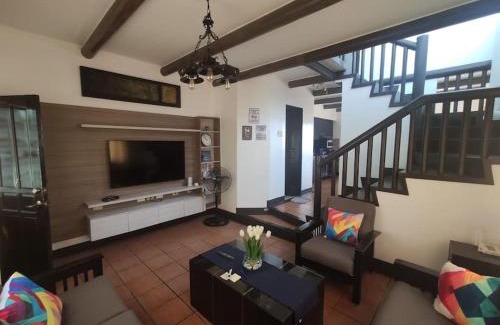 Tagaytay Casa | Rustic Log Cabin in Tagaytay
