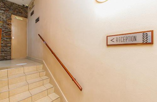 Downtown Johannesburg Apartamento | Rustic Oasis at Mapungubwe 4 Star Hotel, Johannesburg