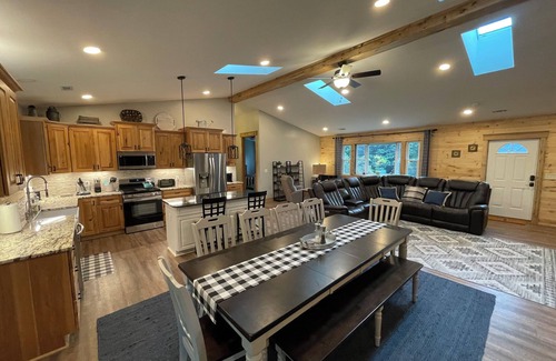 Logan Casa | Rustic Pines on Buckeye Trail