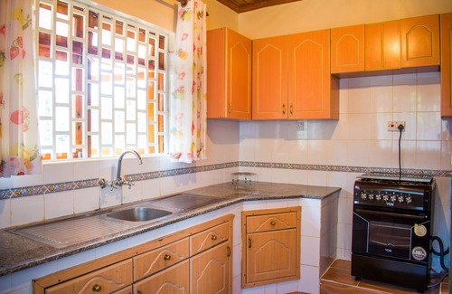 Nairobi Cabaña | Rustic Retreat in Nairobi – Ideal for UN Expatriates