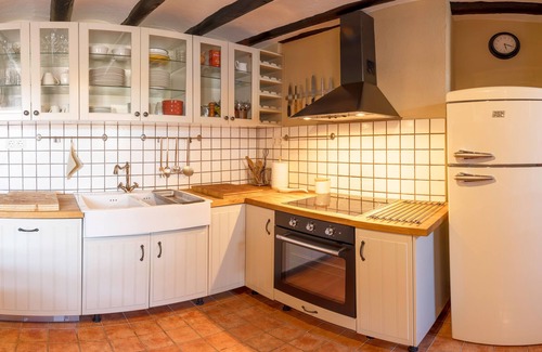 Secastilla Casa | Encantadora casa rural en el Prepirineo: enoturismo y actividades outdoor.