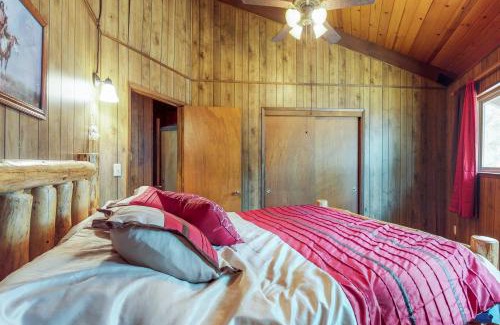 Groveland Casa | Rustic Retreat