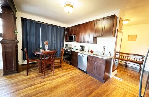 Point Breeze North Apartamento | Rustic Rockwell Park with Free Off-street Parking