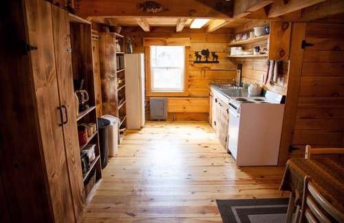 Muscoda Cabina | Rustic, small and primitive cabin - Riverview Cabin, LLC