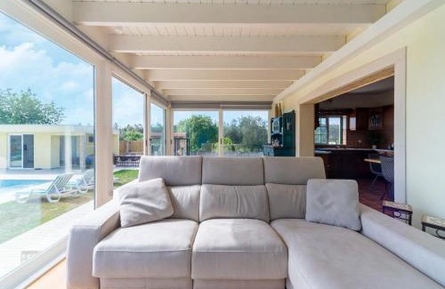 Camparca Casa | Rustic Spa Retreat in Netos
