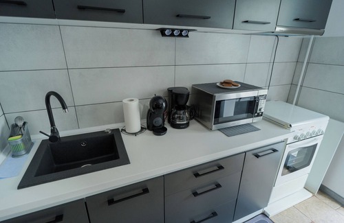 Sector 3 Apartamento | Rustic & Spacious 3BR Apartment