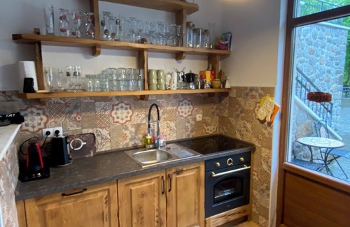 Novi Vinodolski Casa | Rustic stone house-Casa Tilia-with pool and sauna, in peaceful village near sea.