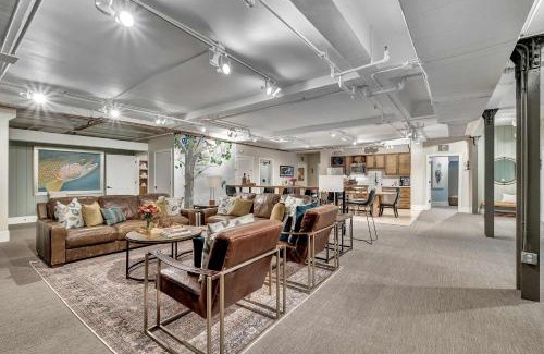 Downtown Nashville Apartamento | Rustic Suite 6BR by Maddox Hotel