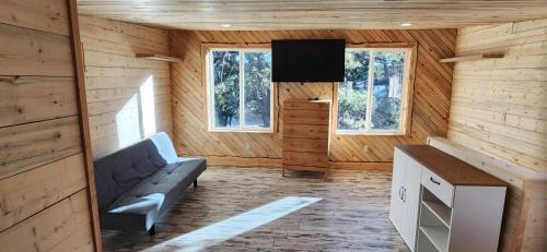 Peyton Casa | Rustic Treehouse