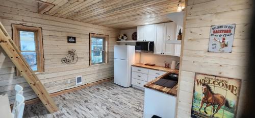 Peyton Casa | Rustic Treehouse