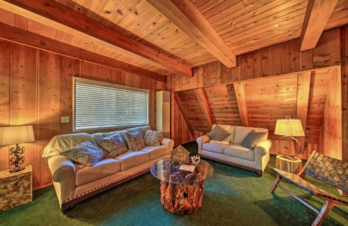 Trinity Center Casa | Rustic Trinity Center Cabin with Deck Near Fishing!