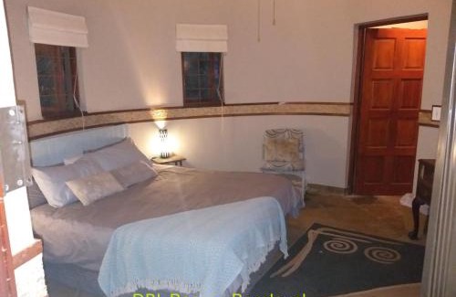 Wynberg Otro | Rustic Unique - Bush Glamping Retreat