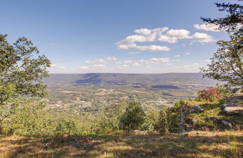 Lupton City Casa | Rustic Whitwell Home with Grill, Near State Parks!