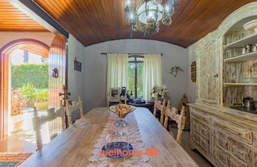 Vila Albertina Casa | Rusticidade e muito charme em Campos do Jordão