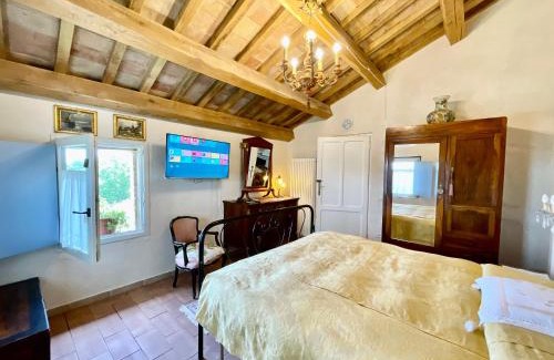 Saludecio Casa | Rustico con Jacuzzi privata BBQ e 3 camere