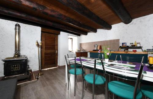 Corippo Chalet De Esquí | Rustico sul fiume Verzasca