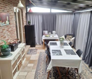 Deinze Casa | Rustige privékamer sandra voor 2- 3 personen