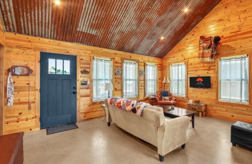 Wimberley Casa | RusTx Ranch Cottage Group 1-3