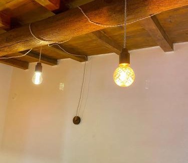 Gallarate Apartamento | Ruti's House - Monolocale con travi a vista vicino Malpensa e Milano Rho Fiera