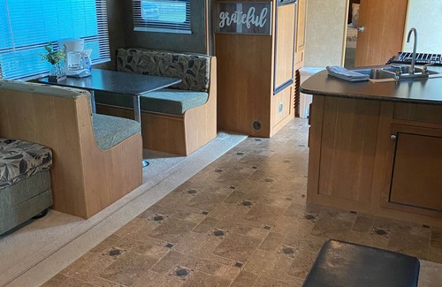Crystal Beach Casa | RV 1 of 2 on Canal and 1/2 mi from Beach (Private Lot)